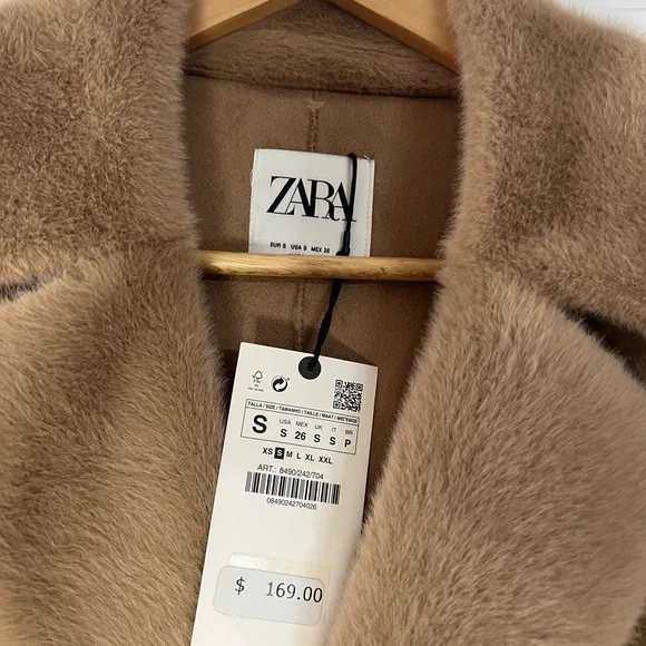 ZARA - Picture 2 of 4